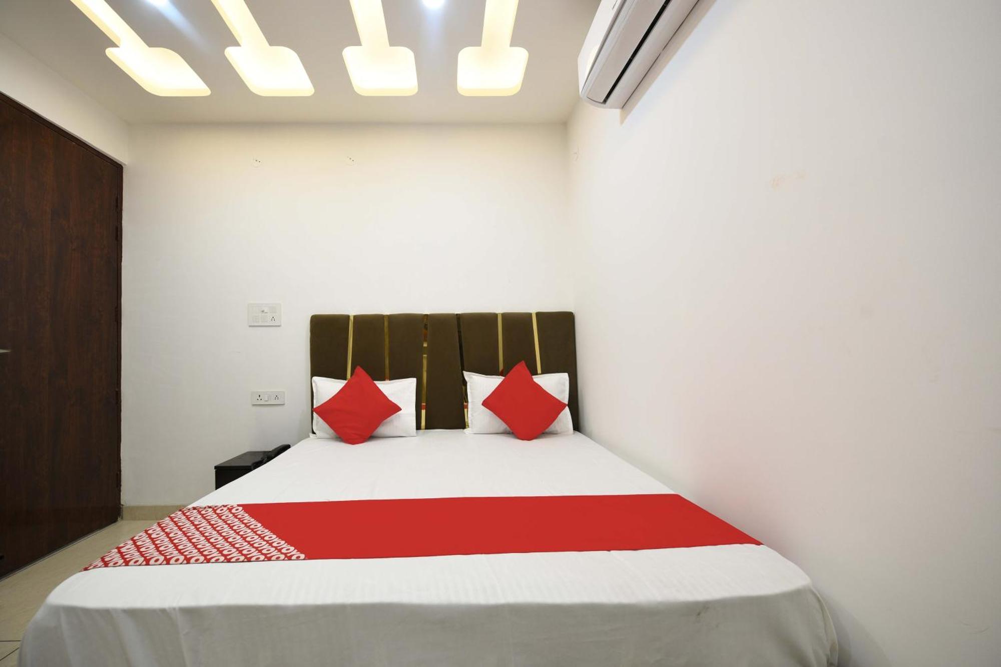 Hotel O Empire State Delhi (National Capital Territory of India) Exterior foto