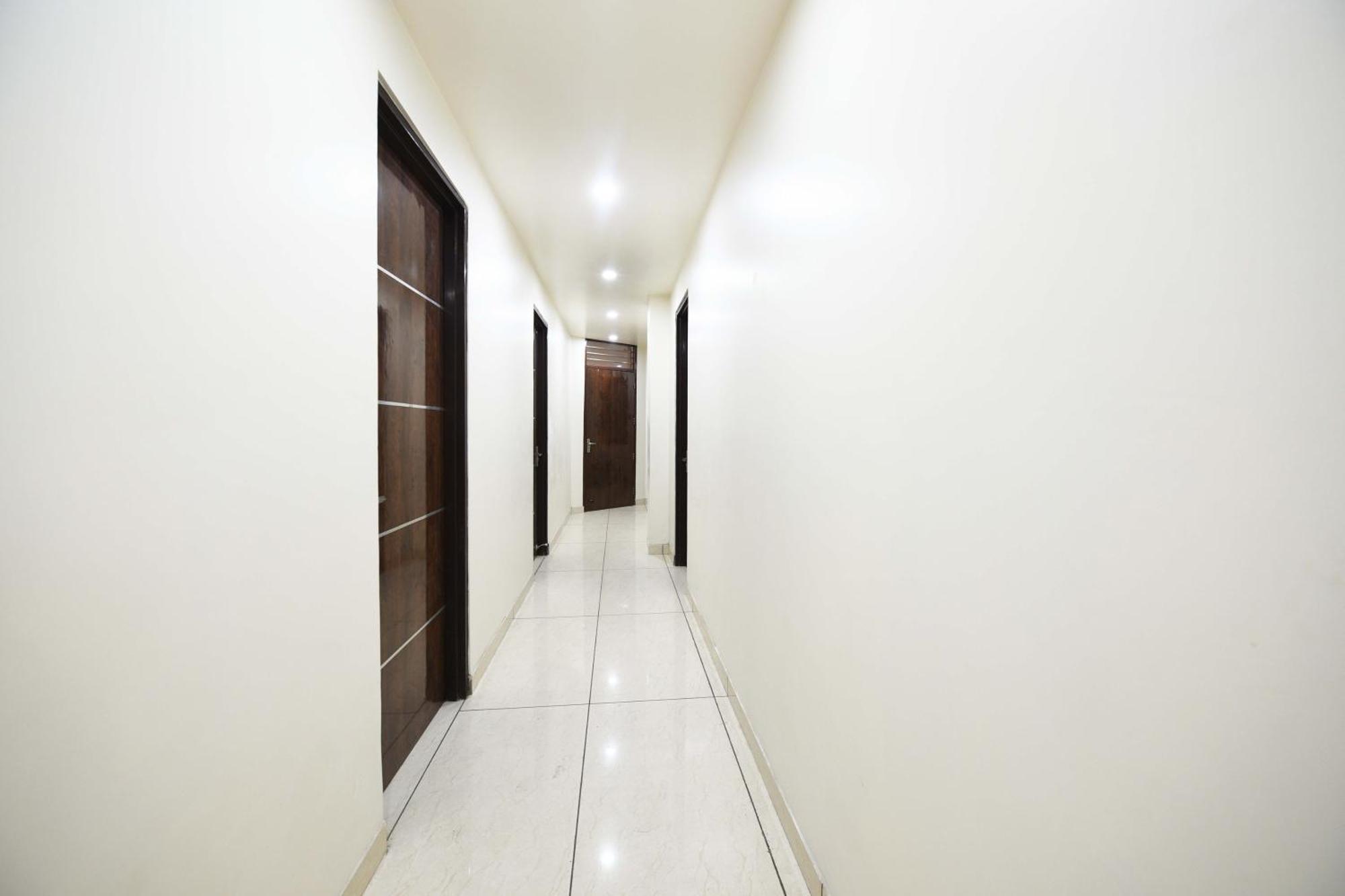 Hotel O Empire State Delhi (National Capital Territory of India) Exterior foto
